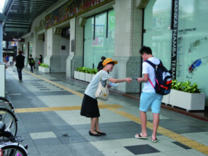 街頭活動の様子4